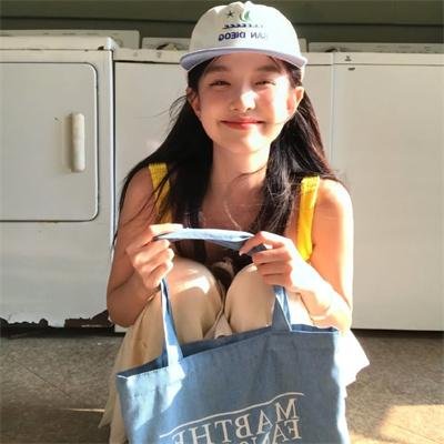 女贼金丝猫