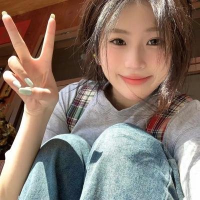 乳房与月亮